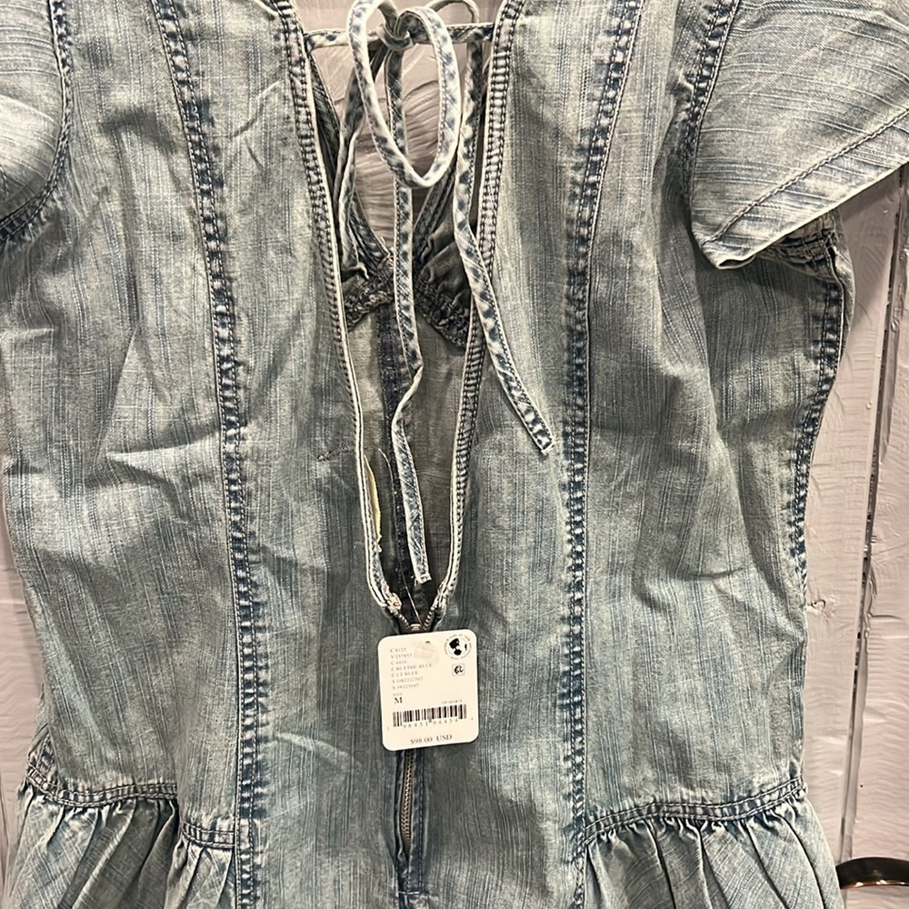 We The Free Light Blue Denim Romper Size M NWT - Picture 6 of 10